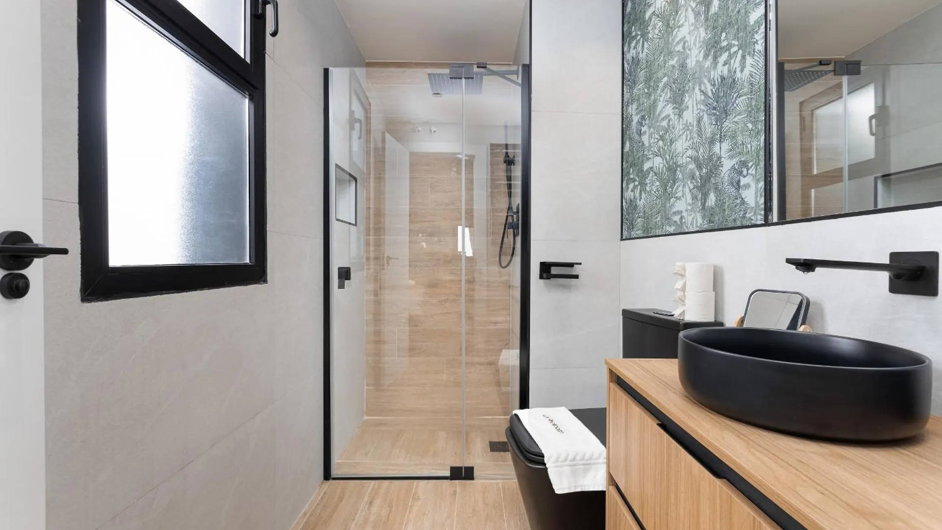 Apartment C56 - Studio With Amazing Terrace In The Centre Malaga